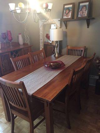Dining room table