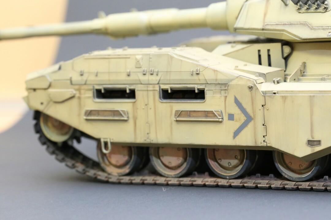 上色完成品,有舊化Bandai 1/35 EFGF M61A5 聯邦軍61式A5 坦克機動戰士 