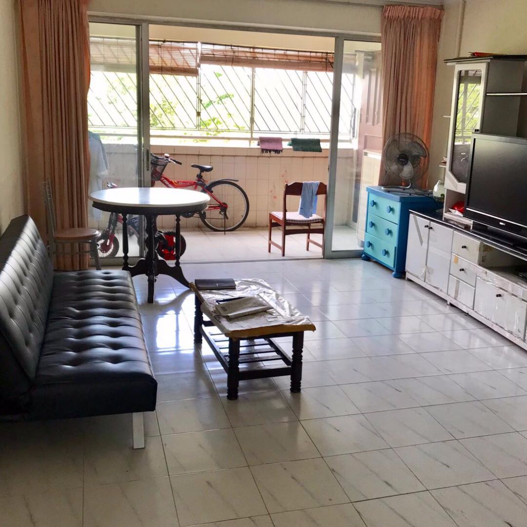 (Category: ) located in . Submitted by saraspore1 (Listing ID 230703681, Image 1). Description: .