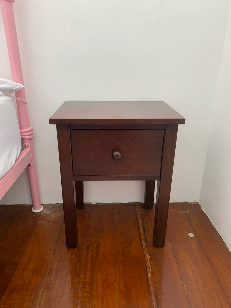 boori bedside table