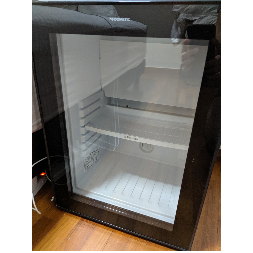 Dometic RH430LD mini fridge minibar glass door, TV & Home Appliances