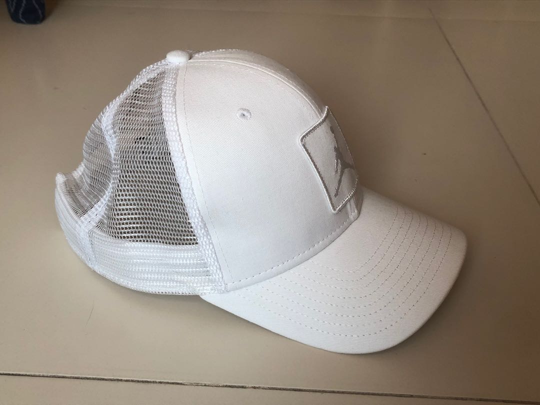 jordan jumpman classic 99 trucker