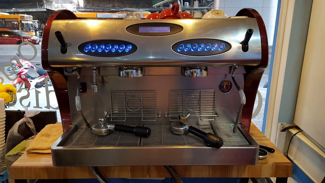 La Carimali 2 Group Espresso Coffee Machine (open to trade with single