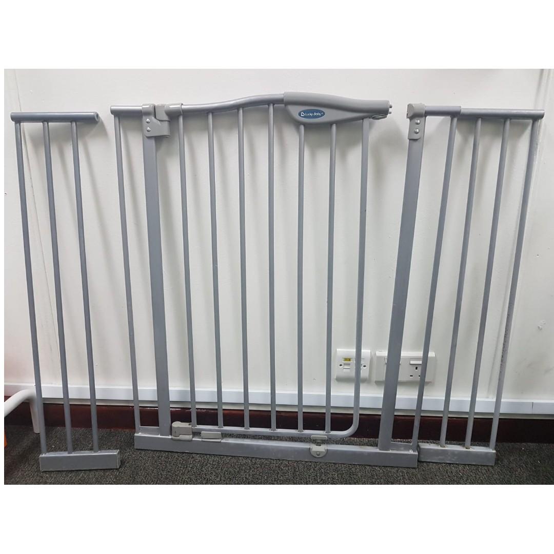 Lucky baby gate hotsell