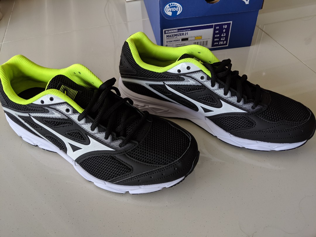 mizuno maximizer 21 running