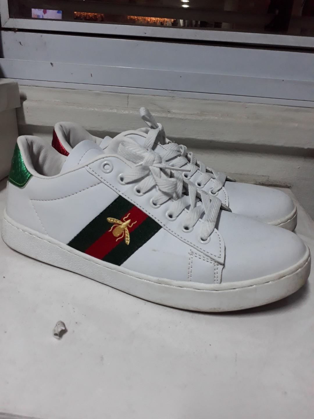 gucci ace bee white