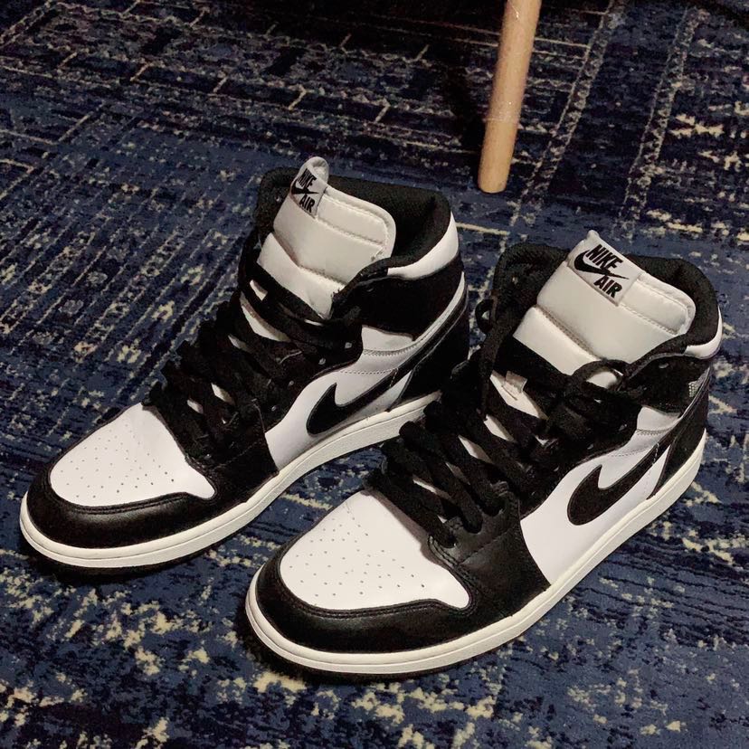 Nike Air Jordan 1 Retro High OG Black 