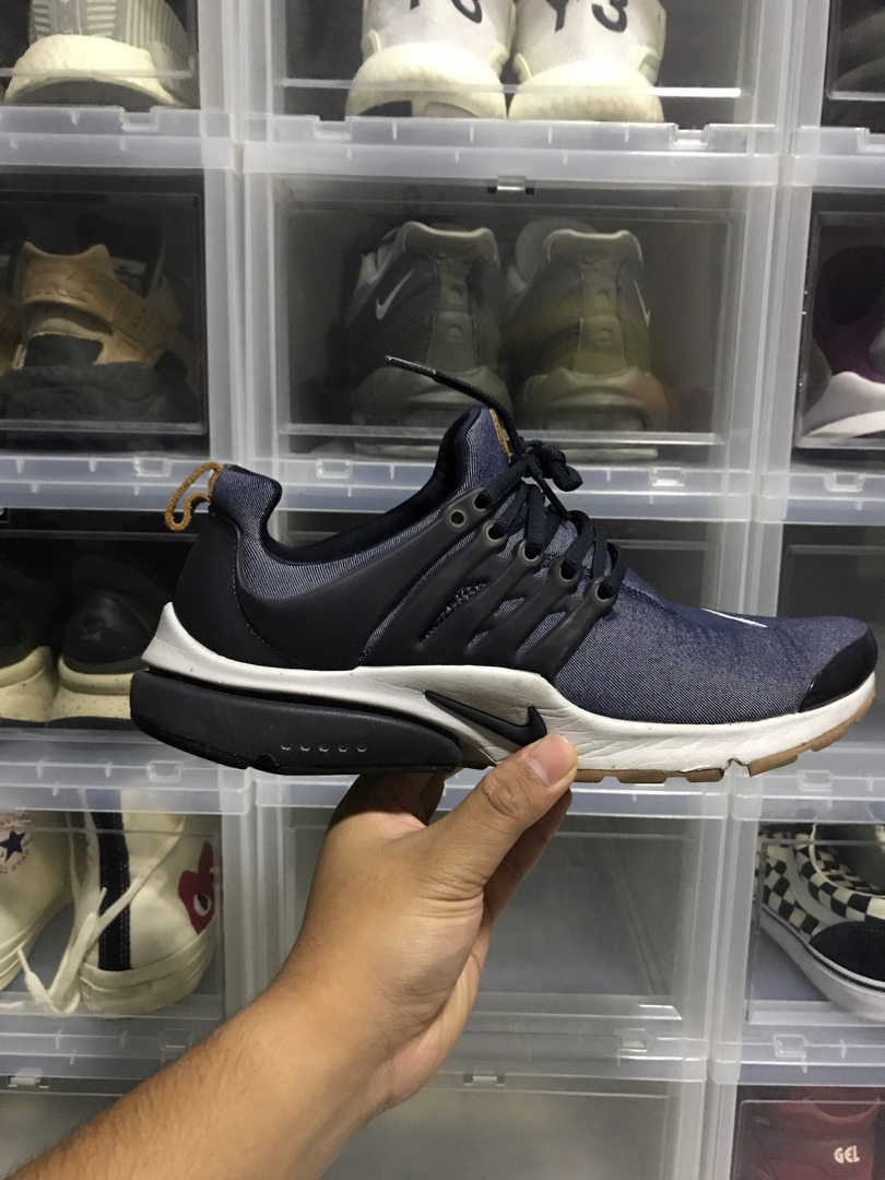 nike air presto black gum