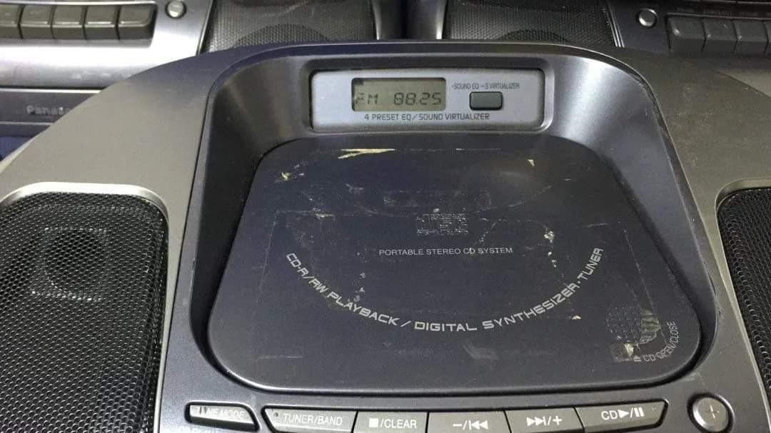 Panasonic CDR/RW Playback/ Digital synthesizerTuner (4 Pcs) 20 each