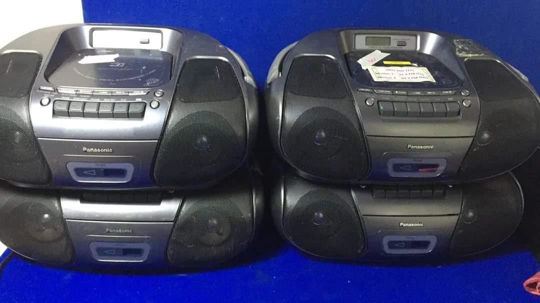 Panasonic CDR/RW Playback/ Digital synthesizerTuner (4 Pcs) 20 each