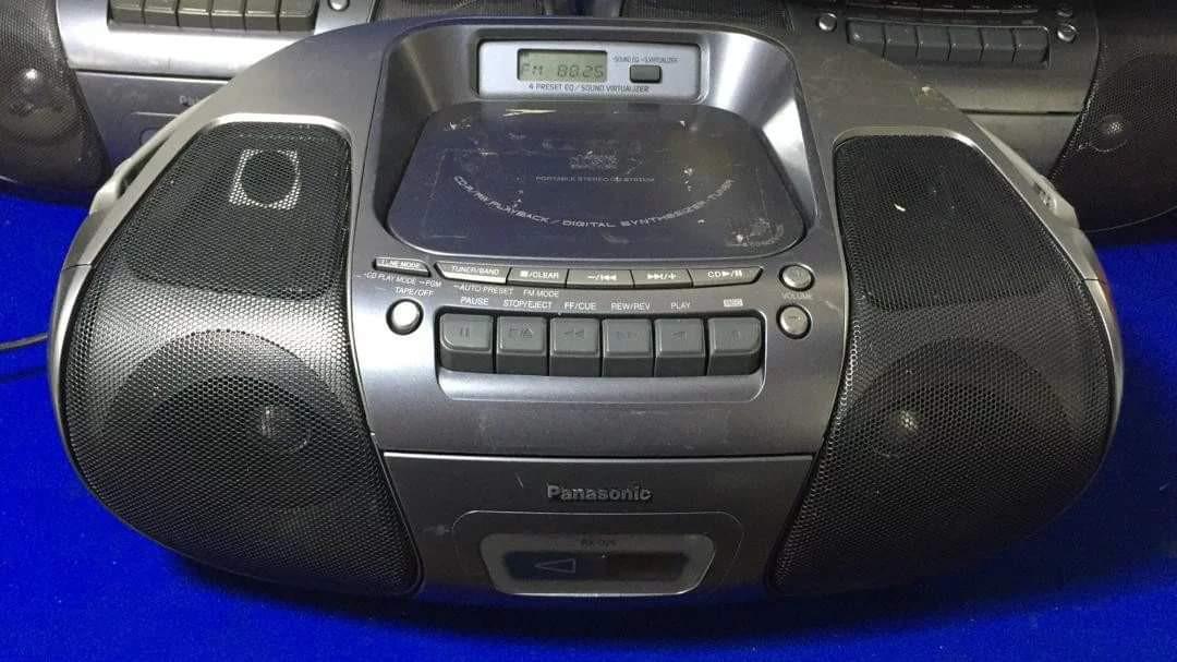 Panasonic CDR/RW Playback/ Digital synthesizerTuner (4 Pcs) 20 each