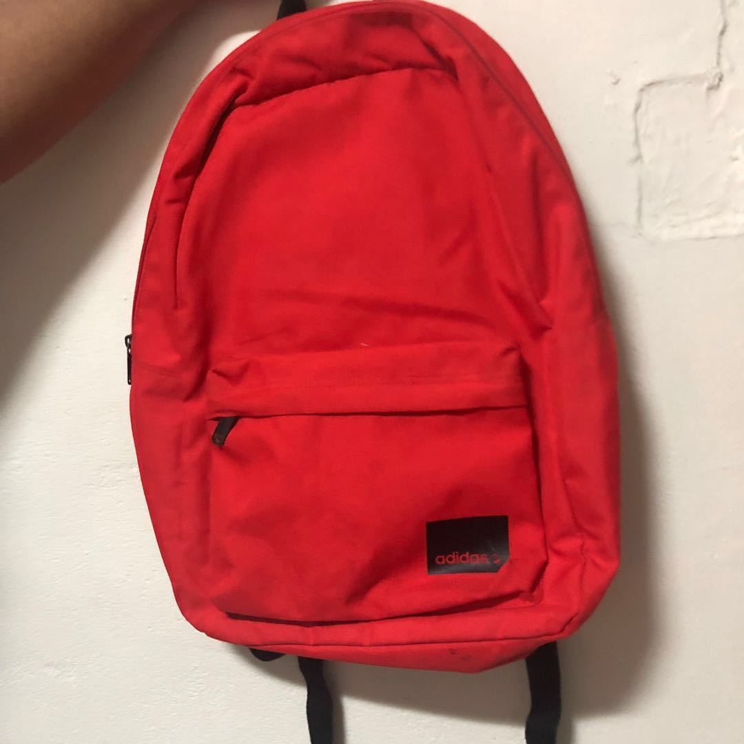 red nike backpack