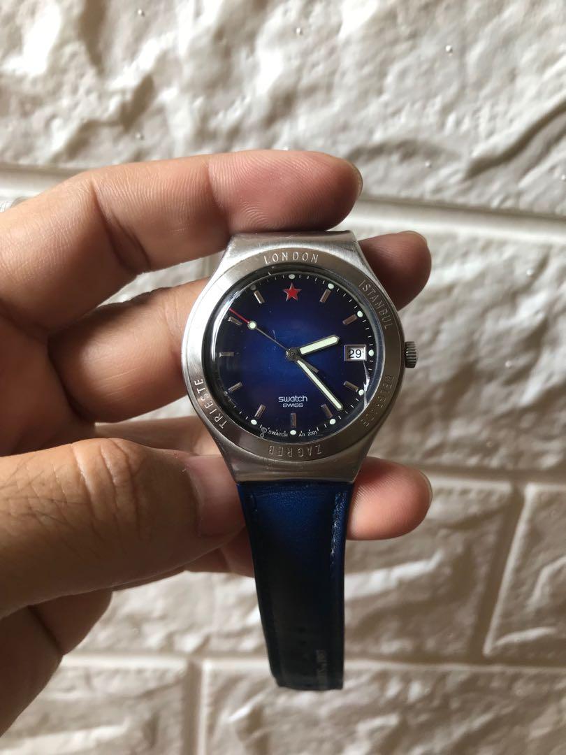 swatch irony james bond 007 edition, Fesyen Pria, Jam Tangan di Carousell