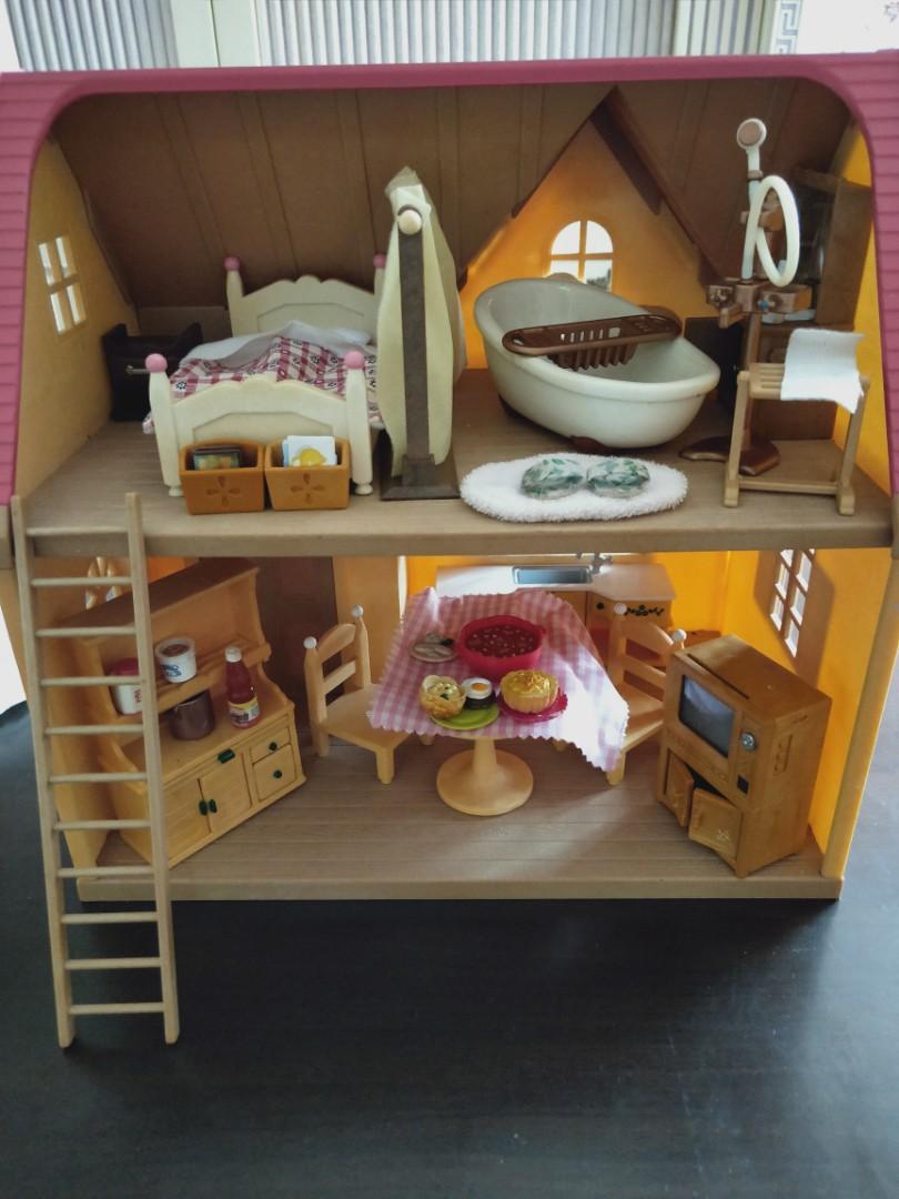 sylvanian cottage cosy