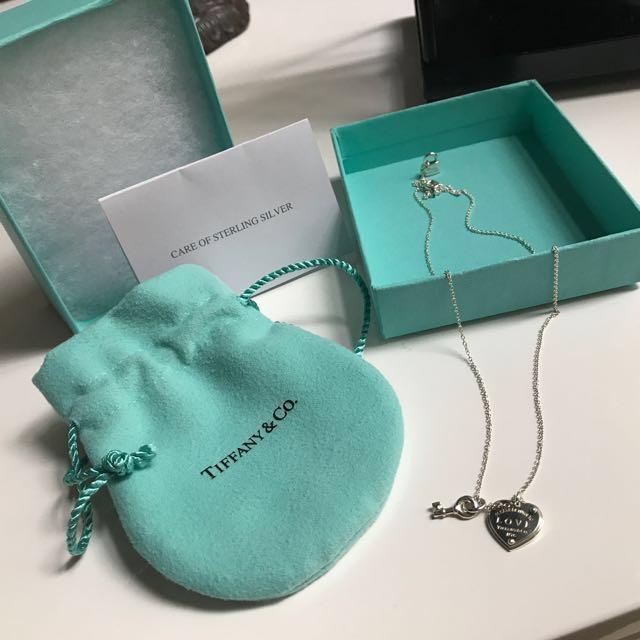 Tiffany love heart tag key pendant outlet