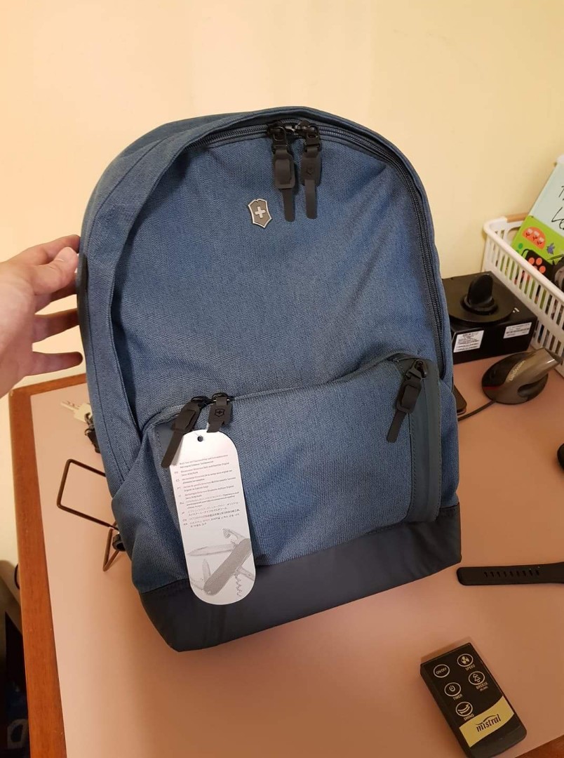 Victorinox Backpack/Laptop bag, Men's Fashion, Bags, Backpacks on Carousell
