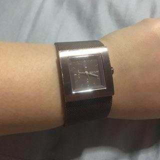 REPRICED! 💯Authentic DKNY Watch w/ Box