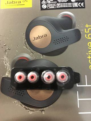 Jabra elite active 65t Small and medium silicon earbuds