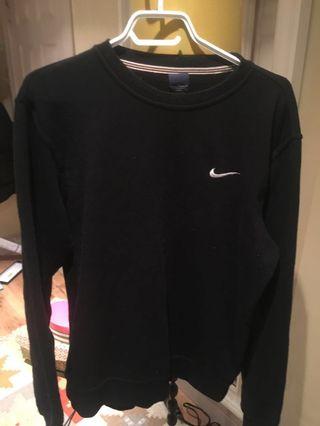 Men’s Nike Sweater (large)