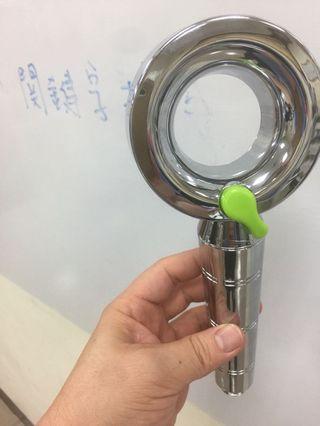 時尚造型Q’Piloter 大Q’Spa sprays  花灑王 環型細水增壓花灑蓮蓬頭 銀色或白色款1支任選