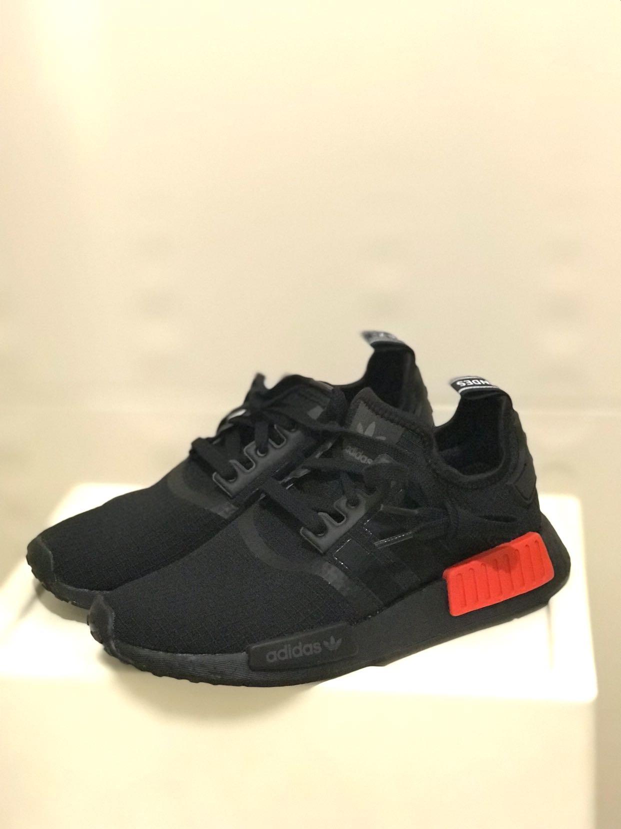 nmd r1 black lush red