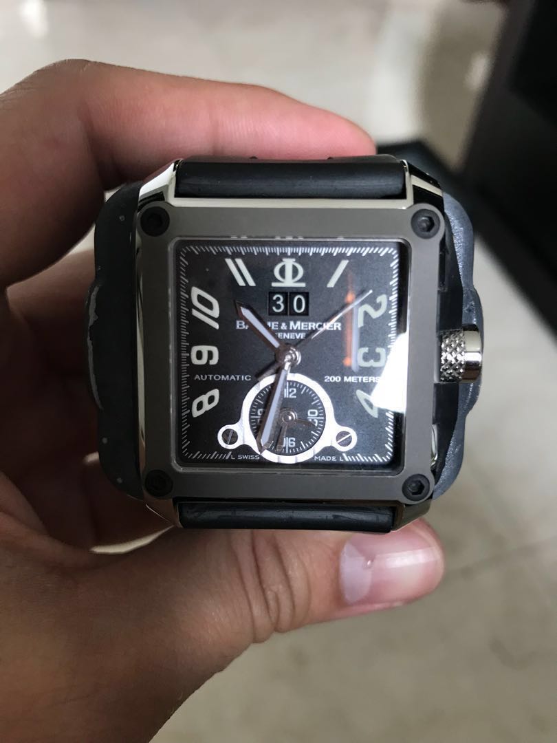 Baume Mercier Hampton Square Magnum
