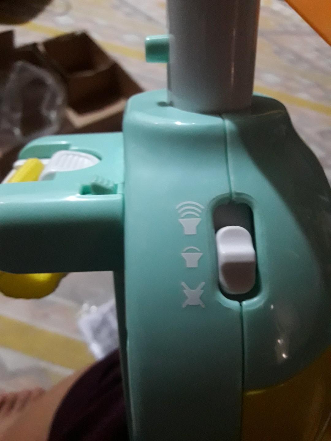 bright starts crib mobile