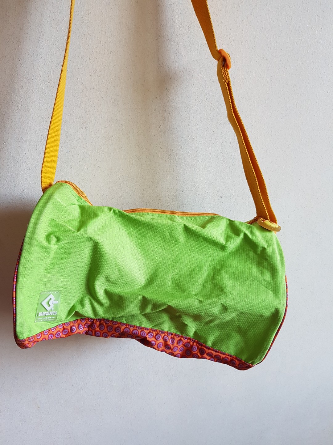 Busquets Green Turtle Kid's Duffel Bag (Category: Diaper Bags & Wetbags) located in Manila. Submitted by classicfinds (Listing ID 231706537, Image 2). Description: Preloved in good condition A fun and kid-appropriate design for your tot's adventures!.