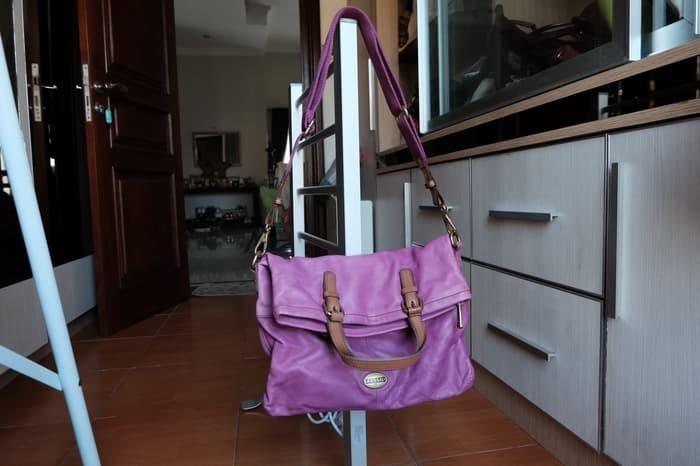 Fossil explorer foldover tote shop