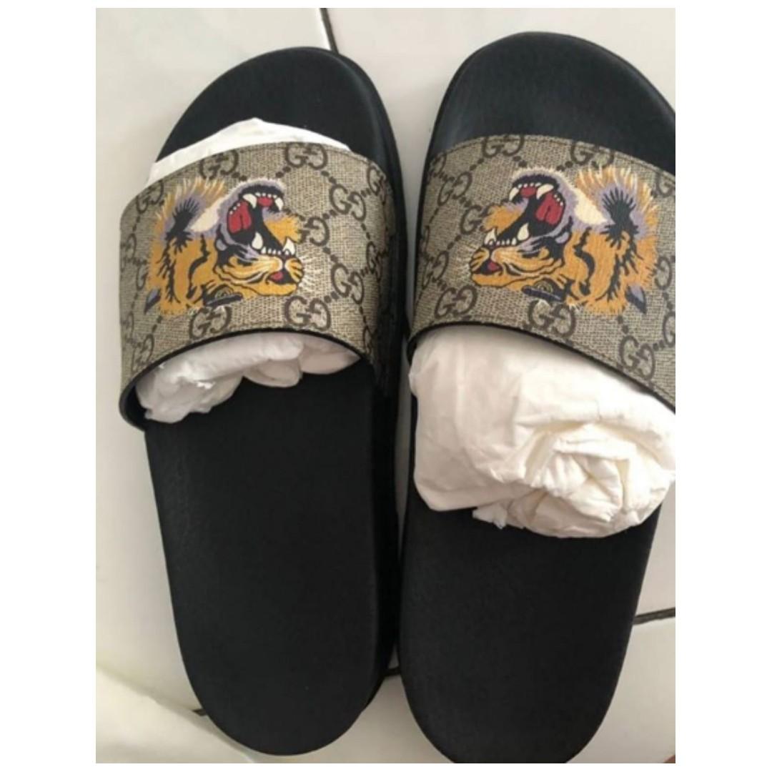 gucci tiger slides men