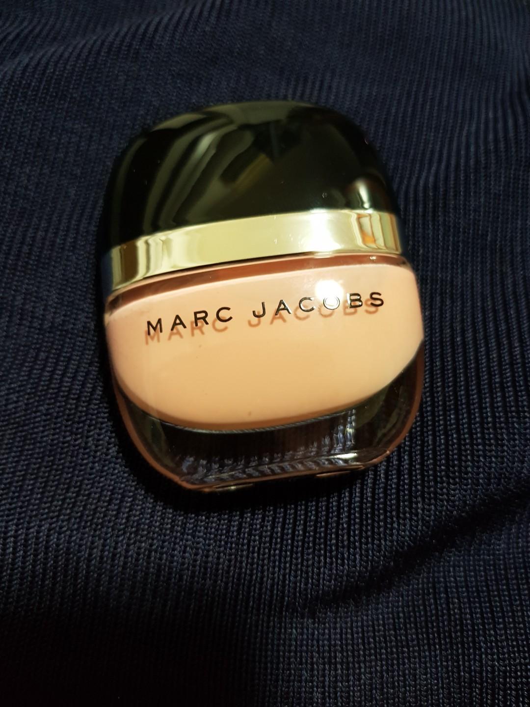 Marc jacobs glow business nail polish store