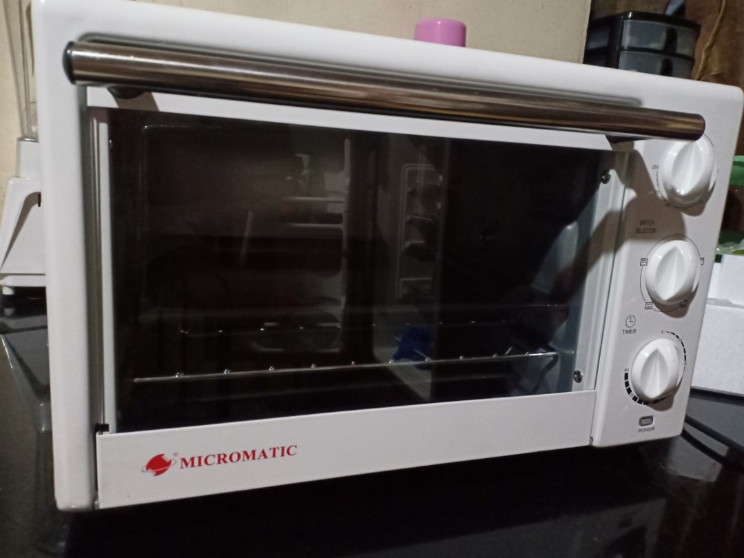 Micromatic MRO18 Electric Rotisserie Oven 19L (White), Furniture