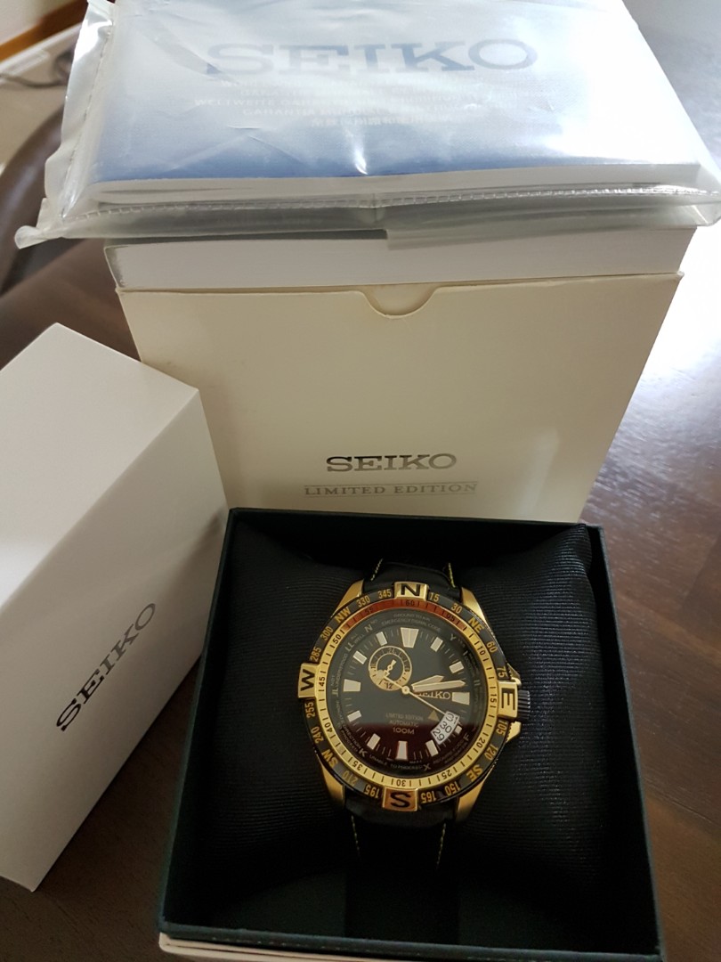 SEIKO Watch, Men's Fashion, Watches & Accessories, Watches on Carousell