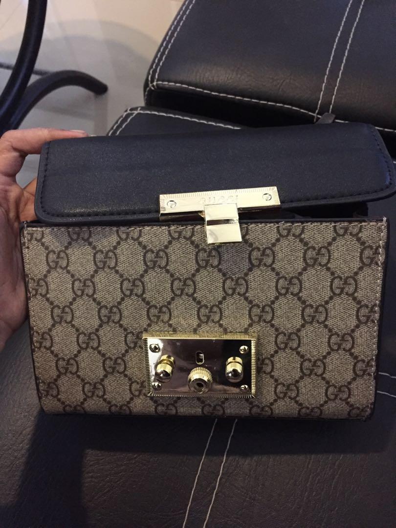 harga tas gucci padlock
