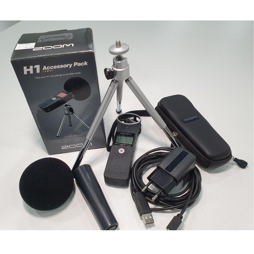 Zoom H1 Handy Recorder + Accessory Pack, Photography, Video Cameras on
