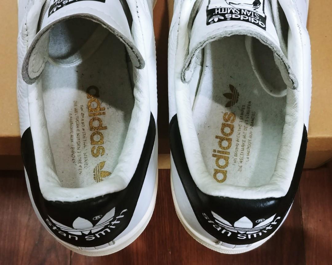 Stan smith 2025 black tab