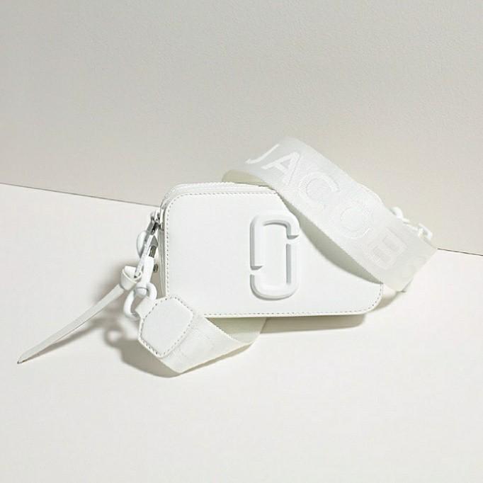 Authentic Marc Jacobs Ceramic Snapshot Bag - White, Women's Fashion ...
