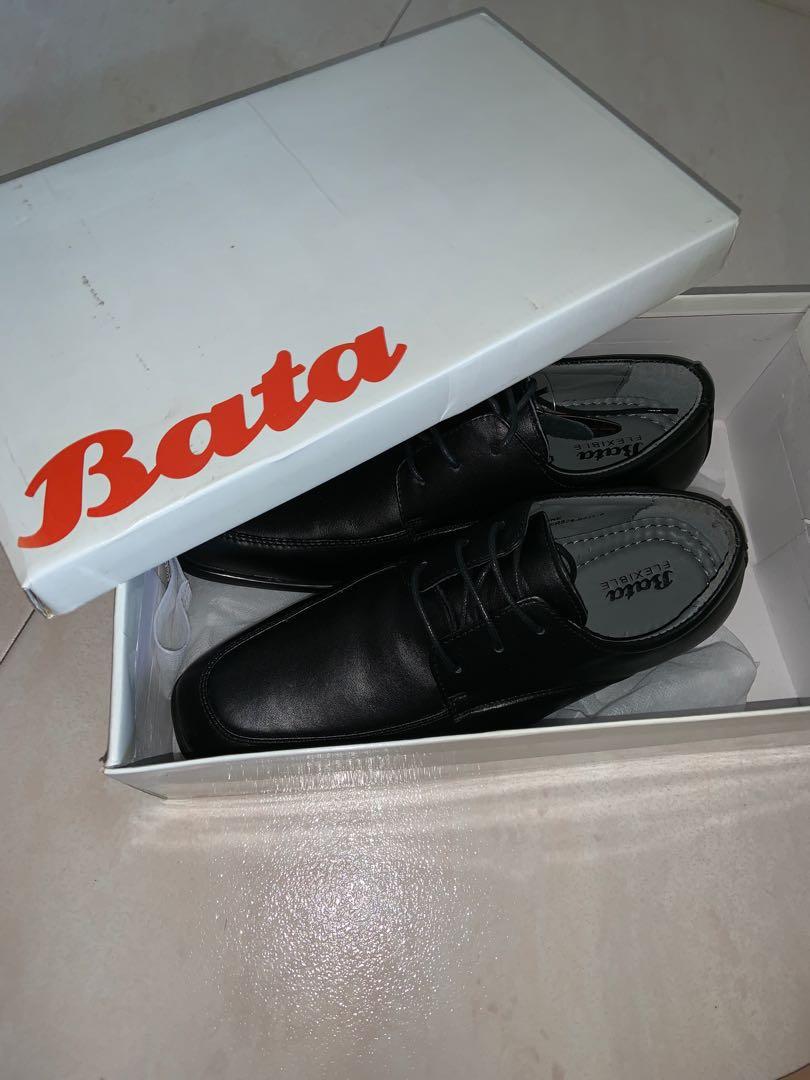 bata lace up shoes