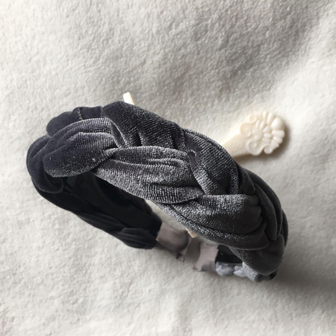 Braided velvet headband (Category: Hair Accessories) located in Antipolo. Submitted by projectc (Listing ID 231875527, Image 2). Description: Bnew.