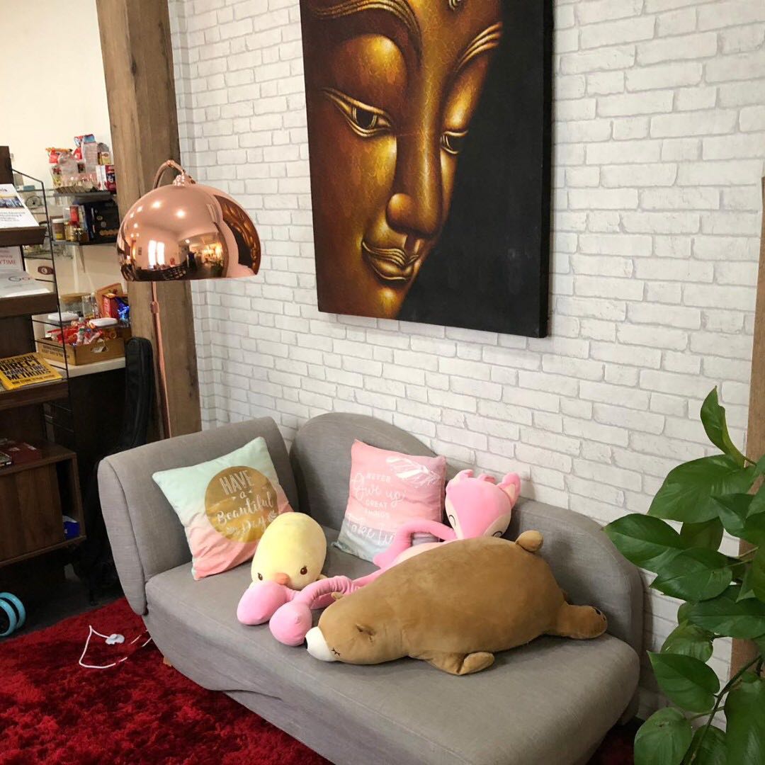 (Category: ) located in . Submitted by tomkoh88 (Listing ID 230909035, Image 1). Description: .