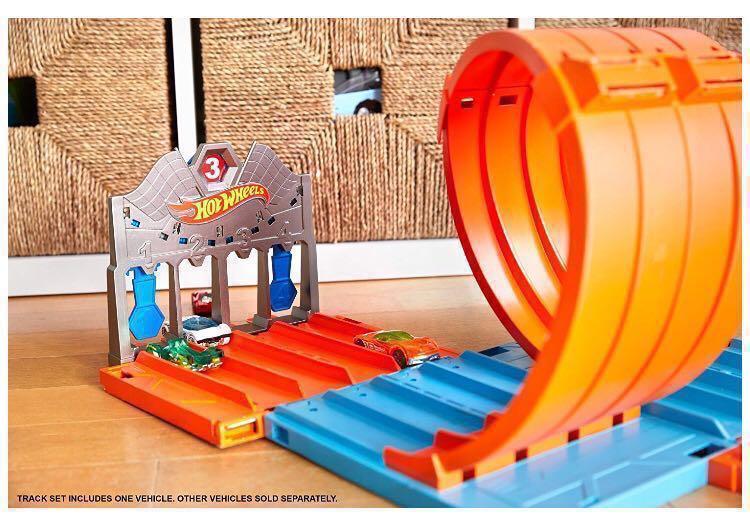 Free Delivery Brand New Hot Wheels Track Builder System Race Crate Toys Games Others On Carousell