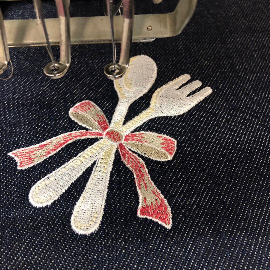 Janome MB4 FourNeedle Embroidery Machine , Hobbies & Toys