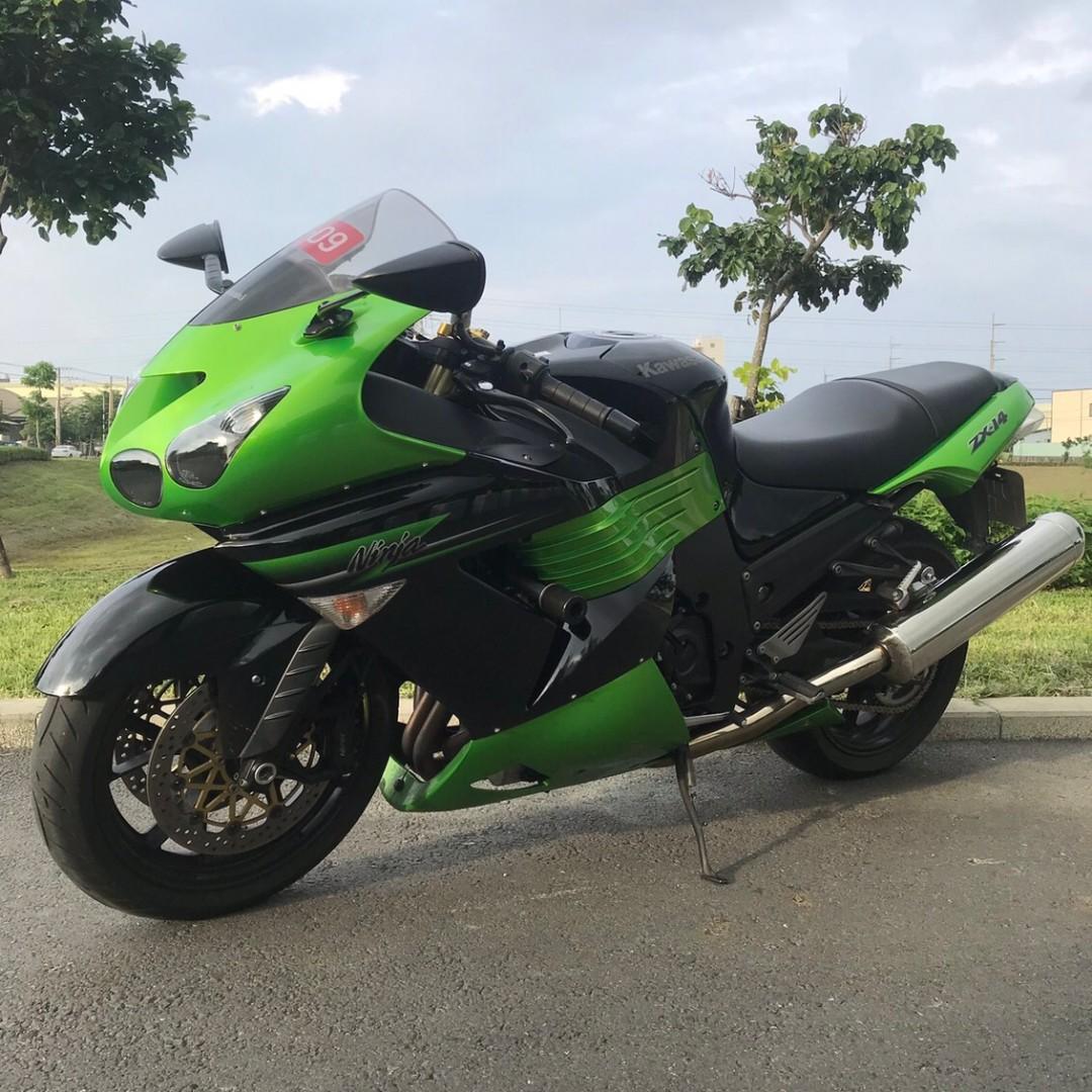 Kawasaki Ninja Zx14r 六眼魔神 低月付專案5500 機車 重機在旋轉拍賣