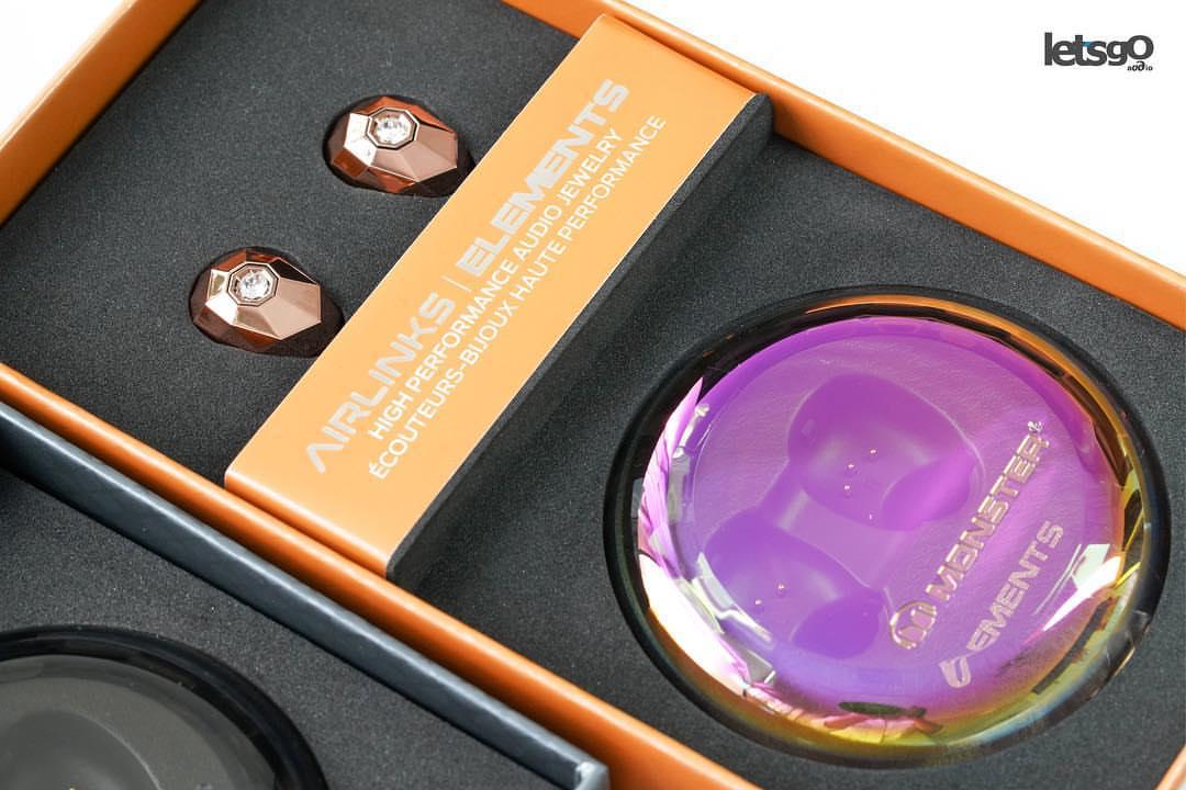 Monster Airlink Elements true wireless earbuds New