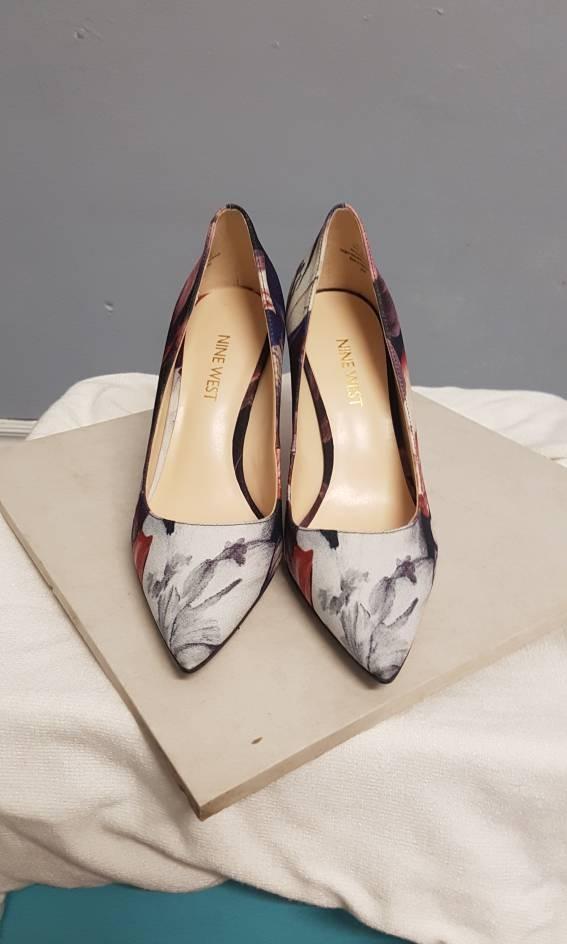 Nine west floral shoes online