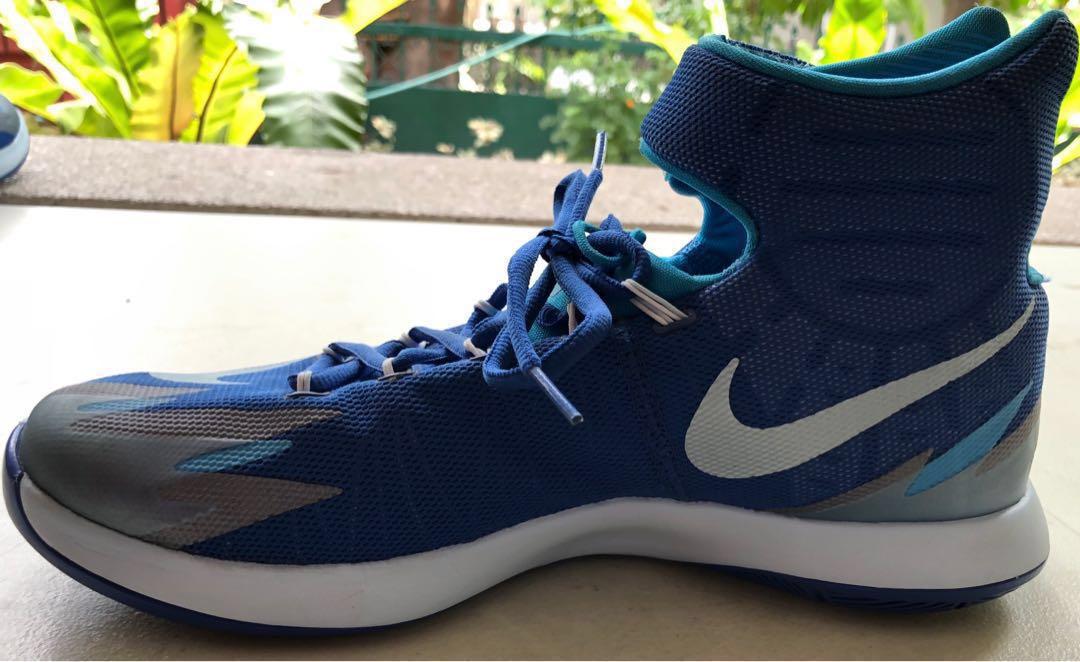 size 9 nike basketball shoes