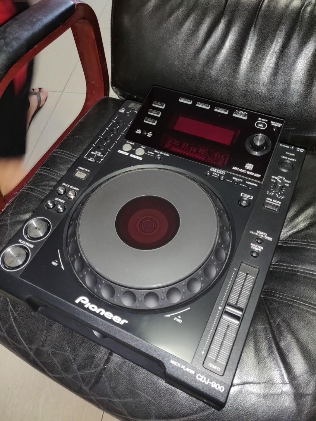 Pioneer DJ CDJ900NXS Nexus Performance Tabletop Digital