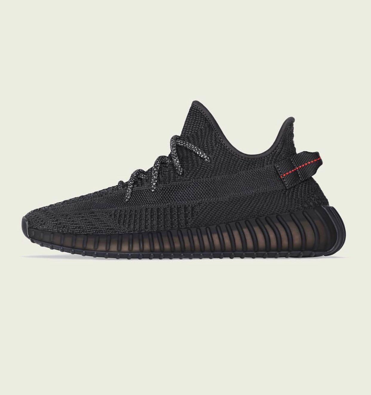 PO Yeezy Boost 350 V2 Triple Black, Men's Fashion, Footwear, Sneakers on  Carousell
