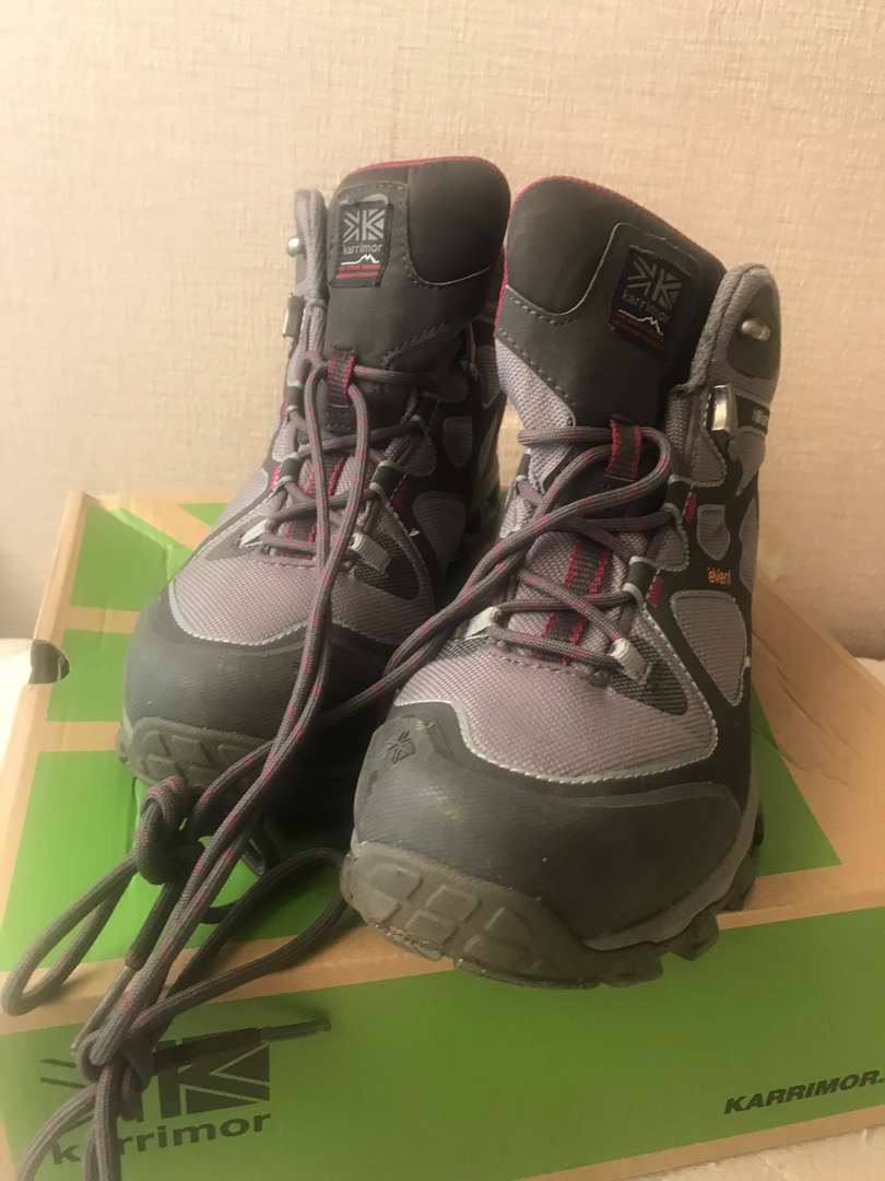 Sepatu Lapangan Hiking Safety Fesyen Wanita Sepatu Di Carousell