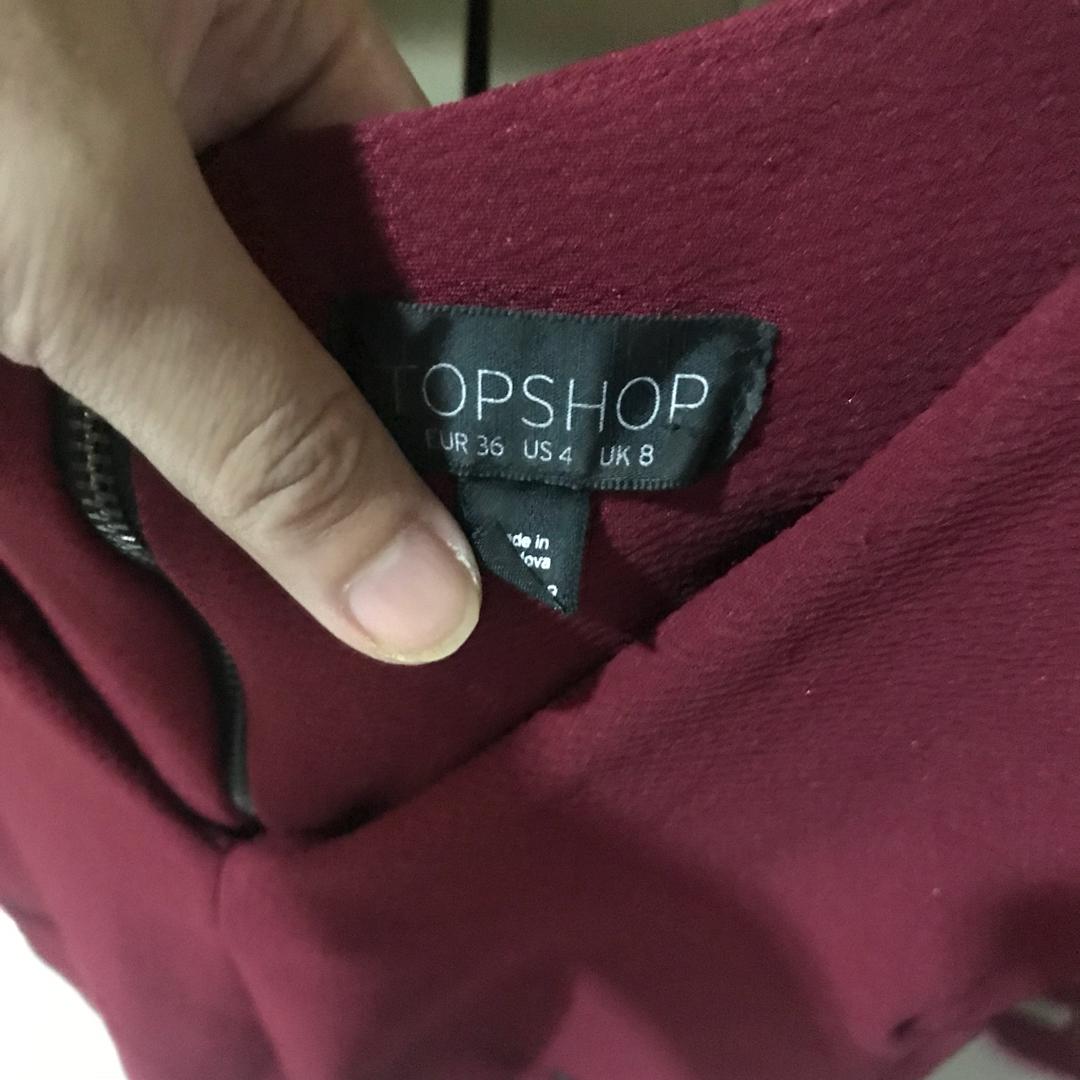 Topshop Shift Dress (Category: Dresses) located in Makati City. Submitted by ohpinks (Listing ID 231891604, Image 2). Description: .